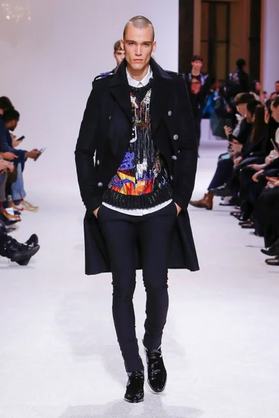 Look 70